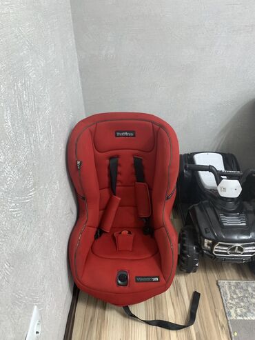 детское автокресло isofix: Автокресло, түсү - Кызыл, Колдонулган