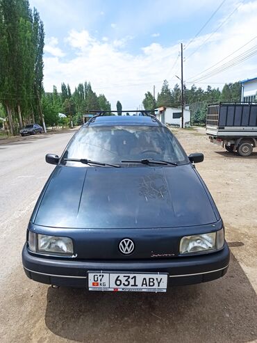 Volkswagen: Volkswagen Passat: 1992 г., 1.8 л, Механика, Бензин, Универсал