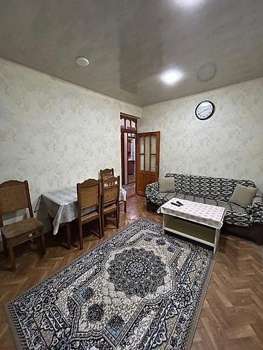 qaracuxur ev: 3 otaqlı, 60 kv. m, Kredit var, Orta təmir — 3