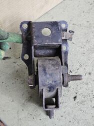 Подушки мотора: Подушка мотора Mazda 1997 г., Б/у, Оригинал, Германия — 16