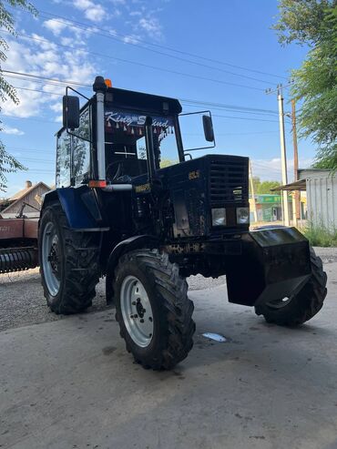 Тракторы МТЗ (Беларус): Модель: 82, Б/у, 1992 г., С пресс-подборщиком — 2