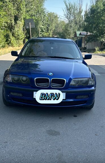 corolla runx: BMW 3 series: 2001 г., 0.2 - engine capacity л, Механика, Бензин, Седан
