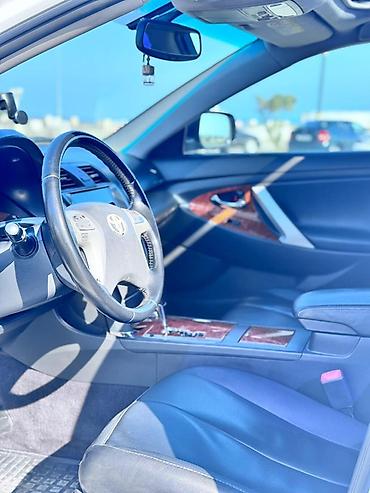 VIS: VIS : 2.4 l | 2008 il Sedan — 12