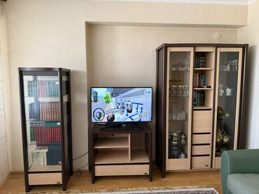 шкафы из материала: Гарнитур для зала, Б/у, Шкаф, Тумба под ТВ, Дерево, Самовывоз