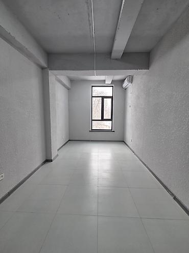 Аренда офисов: Аренда офисов, 17 м², В бизнес центре, С видом на горы, 1 линия, С оборудованием — 2