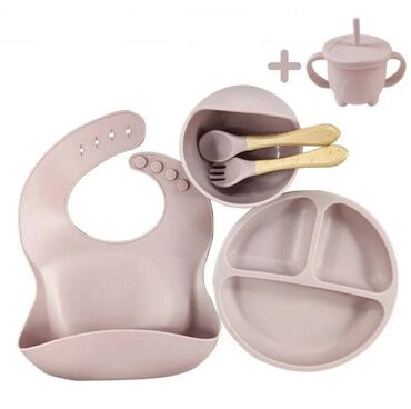 Ostale dečije stvari: M. 09. Set silikonskih 6delova za bebe Cena: 2200din Set silikonski — 2