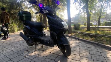 скутер с крышей: M8, 150 куб. см, Бензин, Б/у