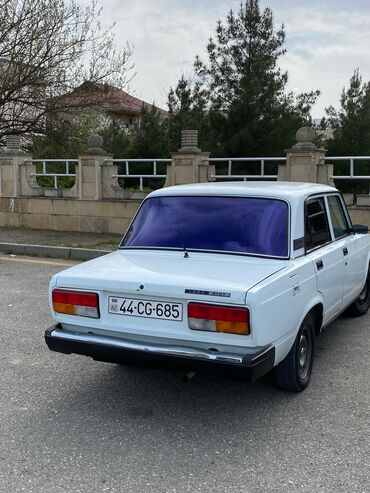 mersedes maşınlar: VAZ (LADA) 2107: 1.6 l | 2004 il 200000 km Sedan