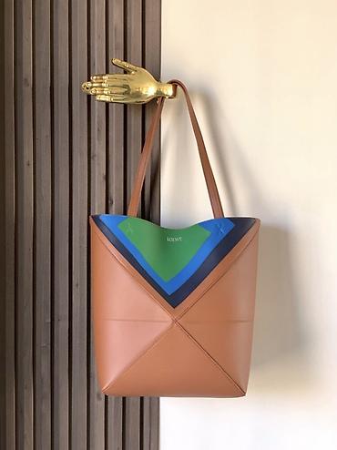 Классические сумки: ✨ Бутик стильных аксессуаров и одежды премиум-уровня ✨ Ищете люксовый — 25