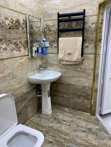 Yeni tikili: 2 otaqlı, Yeni tikili, 65 kv. m — 12