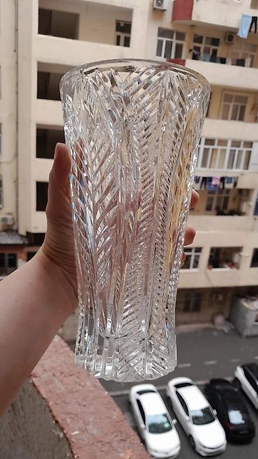 Qedmi hec islenmeyib temiz xrustal etiketi uzerinde 2 ededdir biri 5 lalafo.az -da Qedmi hec islenmeyib temiz xrustal etiketi uzerinde 2 ededdir biri 5
