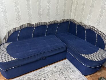 современная итальянская мебель для гостиных: Бүктөмө диван, Үчтүк