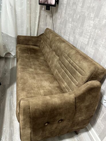 Ev üçün digər mebel: Divan, İşlənmiş, Açılan