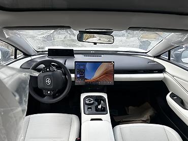 Продажа авто: Toyota bZ3: 2026 г., Автомат, Электромобиль, Седан — 7