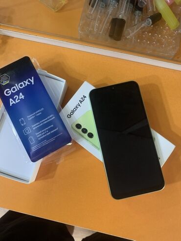 Техника для кухни: Samsung Galaxy A24 4G, цвет - Зеленый, Гарантия