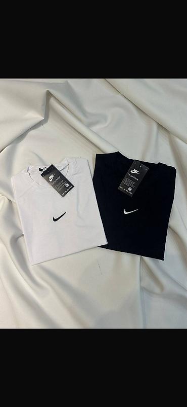 Majice kratkih rukava: Ženske majice S,M,L,XL,XXL veličine 1 komad 2100 din 2 komada 3000 — 12