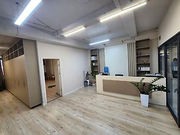 сыдыков: Продажа офисов 130 м², С ремонтом, 4 этаж — 4