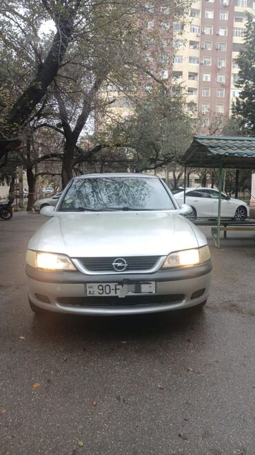 Opel: Opel Vectra: 2 l | 1998 il 205000 km Sedan -da lalafo.az — 1 Opel: Opel Vectra: 2 l | 1998 il 205000 km Sedan — 1
