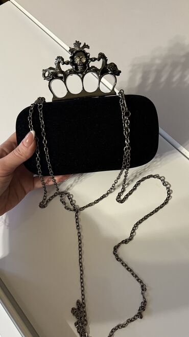 дольче габана: Продаю клатч Alexandr McQueen. Ткань: черный бархат. 2 цепи съемные