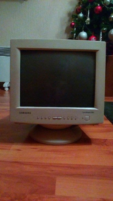 monitor 23: SAMSUNG - SyncMaster 550s. CRT Monitor 15'', Požarevac. Cena