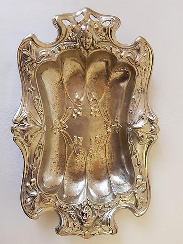 dağıstan papağı: Piçeniya qabı — 1