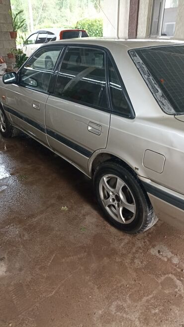 авто лизинк бишкек: Mazda 626: 1992 г., 2 л, Механика, Газ, Седан