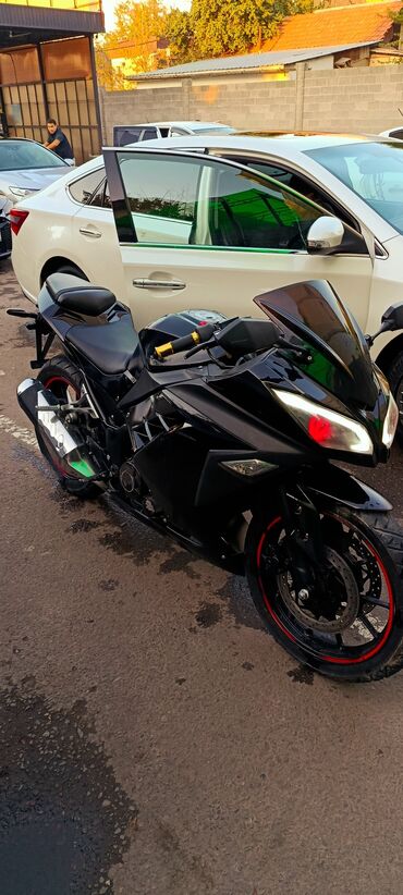 мотоэкипировка бишкек: Спортбайк Kawasaki, 400 куб. см, Бензин, Взрослый, Б/у