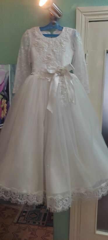 свадебное платье на прокат: Детское платье, цвет - Белый, Новый