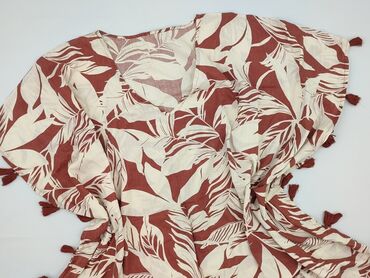 la. mu ubrania: Women`s cape, size One size