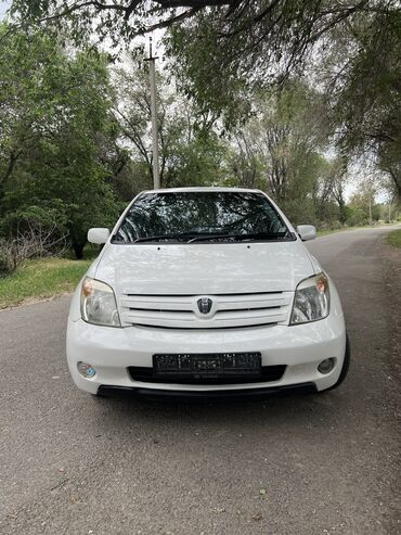 тайота алеон: Toyota ist: 2003 г., 1.3 л, Автомат, Бензин, Хэтчбэк