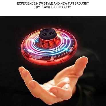 uçan spinner: Fly spinner. Uçan spinner bumeranq ayarlı əhvalınızı yüksəldəcək. şarj — 2