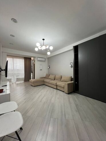 nomer kg osh: 2 комнаты, 77 м², Элитка, 3 этаж, Дизайнерский ремонт