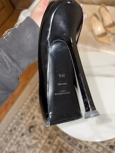 шпилька: Туфли Saint Laurent Paris Tribute Pumps Оригинал в почти идеальном — 4