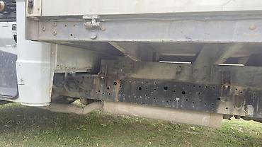 клепаем колодки: Mercedes Benz Vario 1998 814D Жылкы, грузовой мост, чон МКПП, 5 — 10