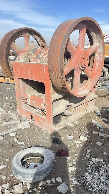 Дробилки для камня: Дробилка для камня, Трёхфазное 380 В, Б/у — 1