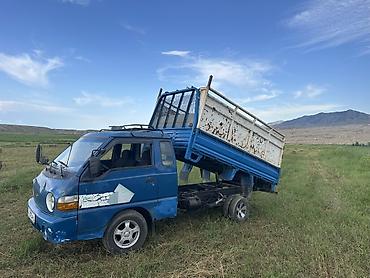 низкий кабина: Мини-грузовик Hyundai Porter (кабина над двигателем) с самосвальной — 2