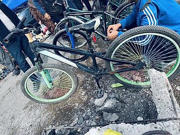 BMX велосипеды: BMX велосипед, Рама M (156 - 178 см), Б/у — 1