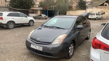 аренда бутика в гуме бишкек: Toyota Prius: 0.1 л | 2008 г. Седан