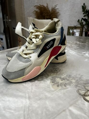 Rəflər: Mətbəx rəfi, Düz — 12