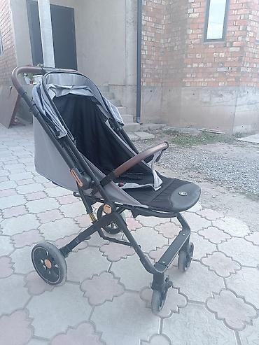 Коляска, цвет - Черный, Б/у, Самовывоз at lalafo.kg Коляска, цвет - Черный, Б/у, Самовывоз