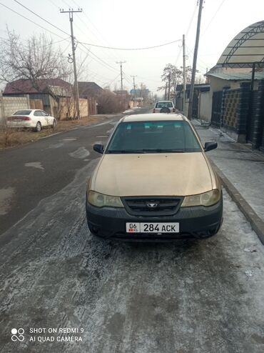 Daewoo: Daewoo Nexia: 2011 г., 1.5 л, Механика, Бензин, Седан