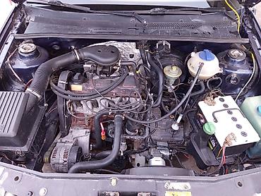 Volkswagen: Volkswagen Golf: 1992 г., 1.8 л, Механика, Бензин, Седан — 7