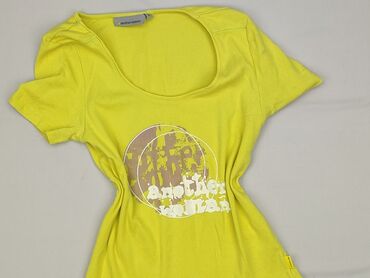 Women`s T-shirt, S (EU 36)