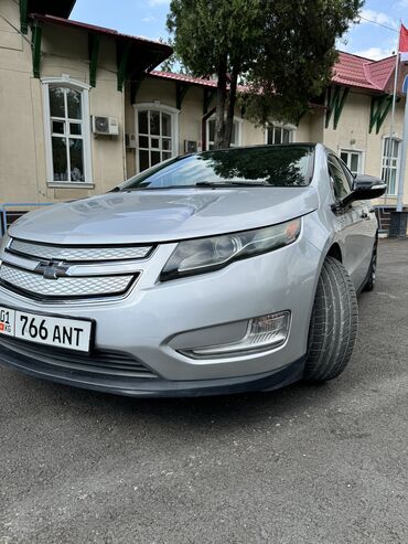 авто логан: Chevrolet Volt: 2011 г., 1.4 л, Автомат, Электромобиль, Хетчбек