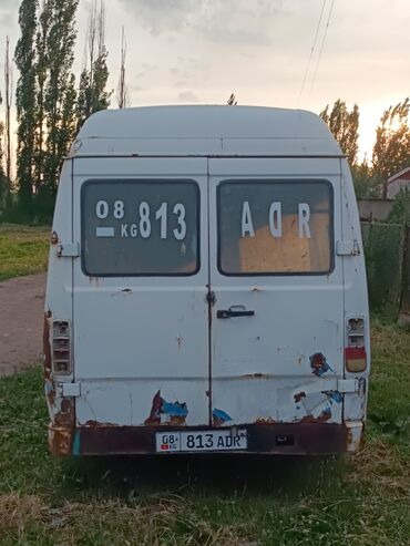 тракторы с куном: Mercedes-Benz : 1991 г., 3 л, Механика, Дизель, Бус