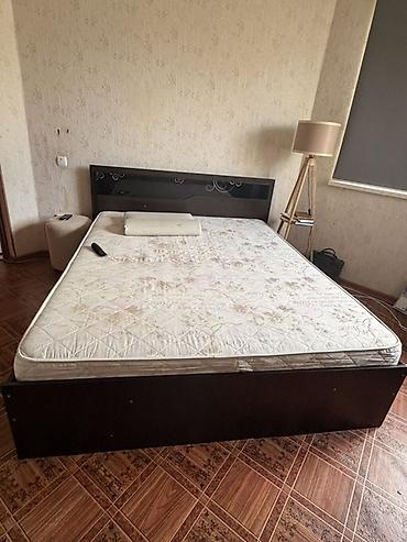 bed sheets: Кровать двуспальная + шкаф-купе с открытыми полками и зеркалом — 1
