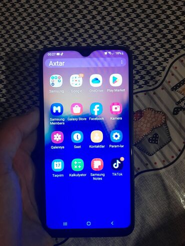 samsung 32: Samsung A10e, 32 GB, rəng - Qara