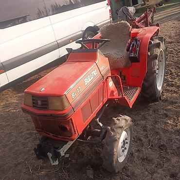 Мини-тракторы Kubota: Мини трактор 17л.с 4вд Срочно сатылат . баасы 380мин Кеми бар полный at lalafo.kg — 3 Мини-тракторы Kubota: Мини трактор 17л.с 4вд Срочно сатылат . баасы 380мин Кеми бар полный — 3