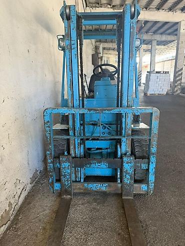 surron light bee: Погрузчик, Komatsu, Колесный, Вилочный — 3