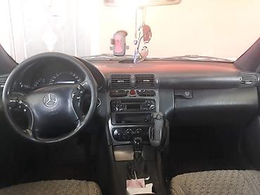 Mercedes-Benz: Mercedes-Benz C220 CDI sedan - Gümüşü rəng, dizel mühərrik (CDI) - — 4
